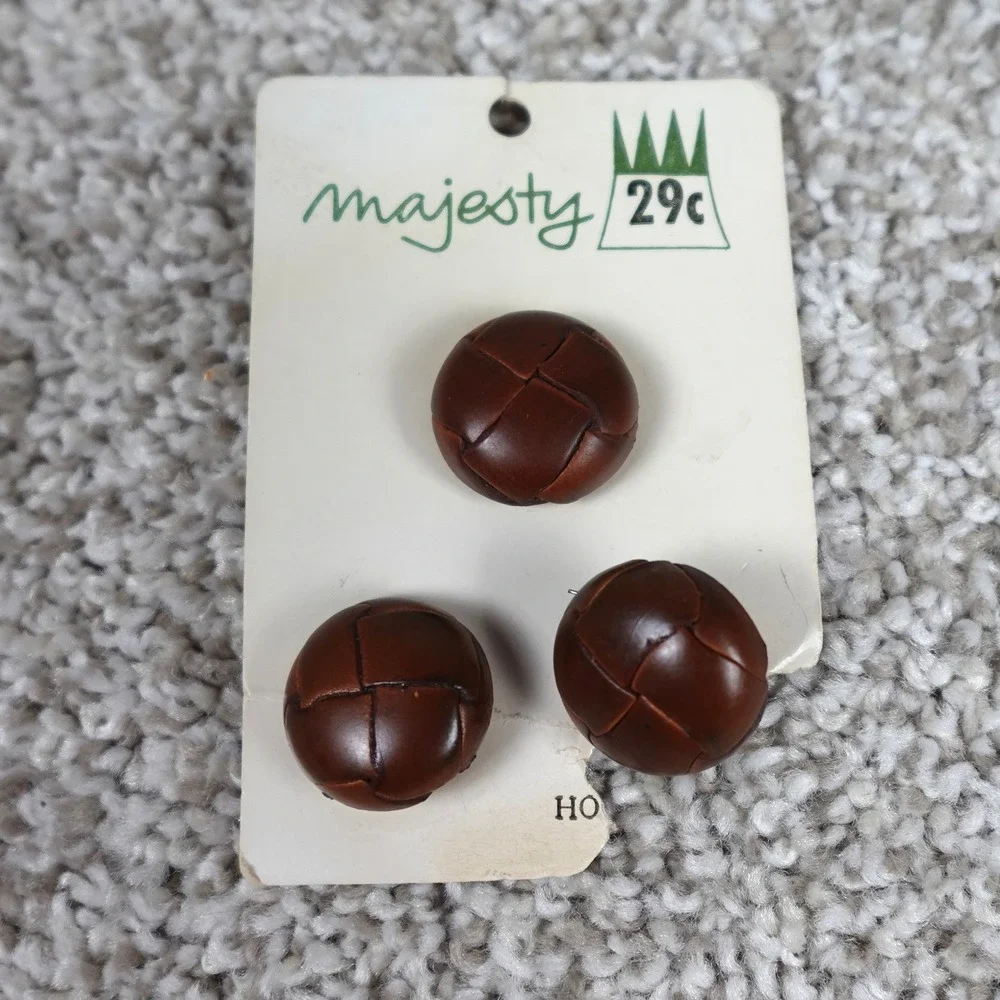 Vintage Majesty Brown Woven Leather Look Buttons Set of 3 Shank Back 3/4 Inch